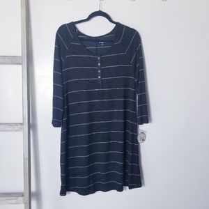 NWT SO PERFECTLY SOFT BLACK WITH WHITE STRIPES DRESS SIZE LARGE